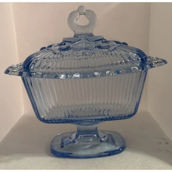 Footed 5” Blue Candy Dish & Lid Lace Edge Ribbed Indiana Glass Vintage - Picture 1 of 6